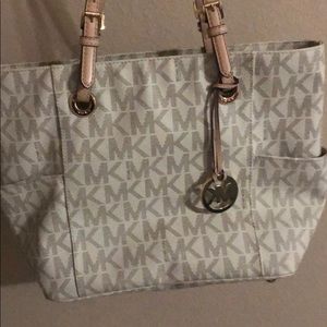 Michael kors like new